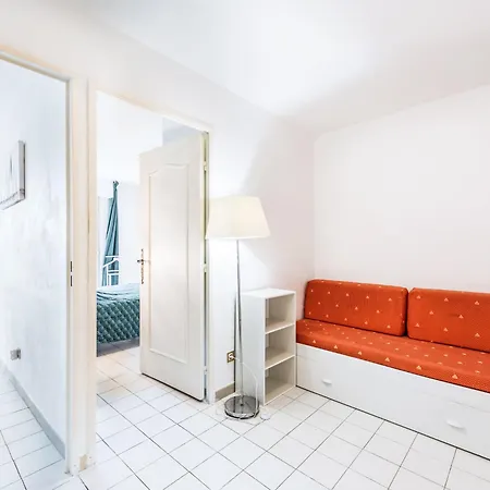 Caesar Domus-4 By Interhome